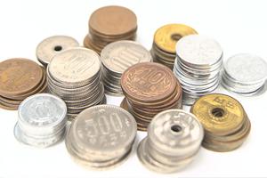 銀貨を購入するならインターネットを活用